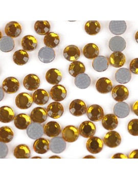 Rhinestone hotfix Topaze